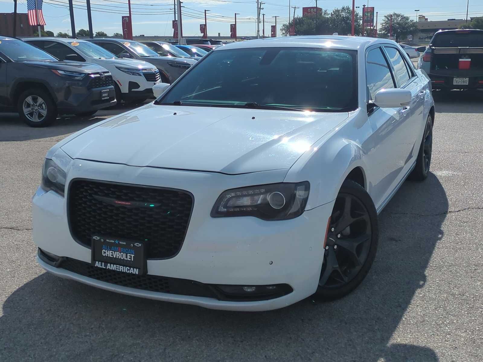 2022 CHRYSLER 300