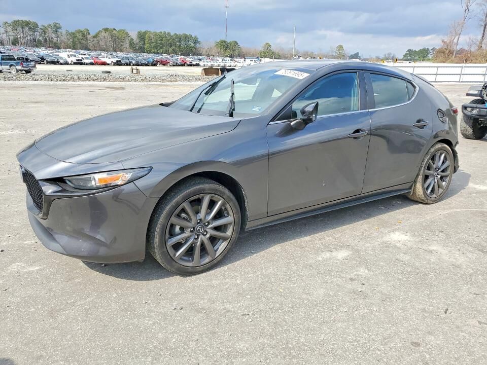 2021 MAZDA Mazda3