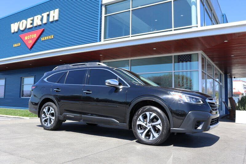 2021 SUBARU Outback