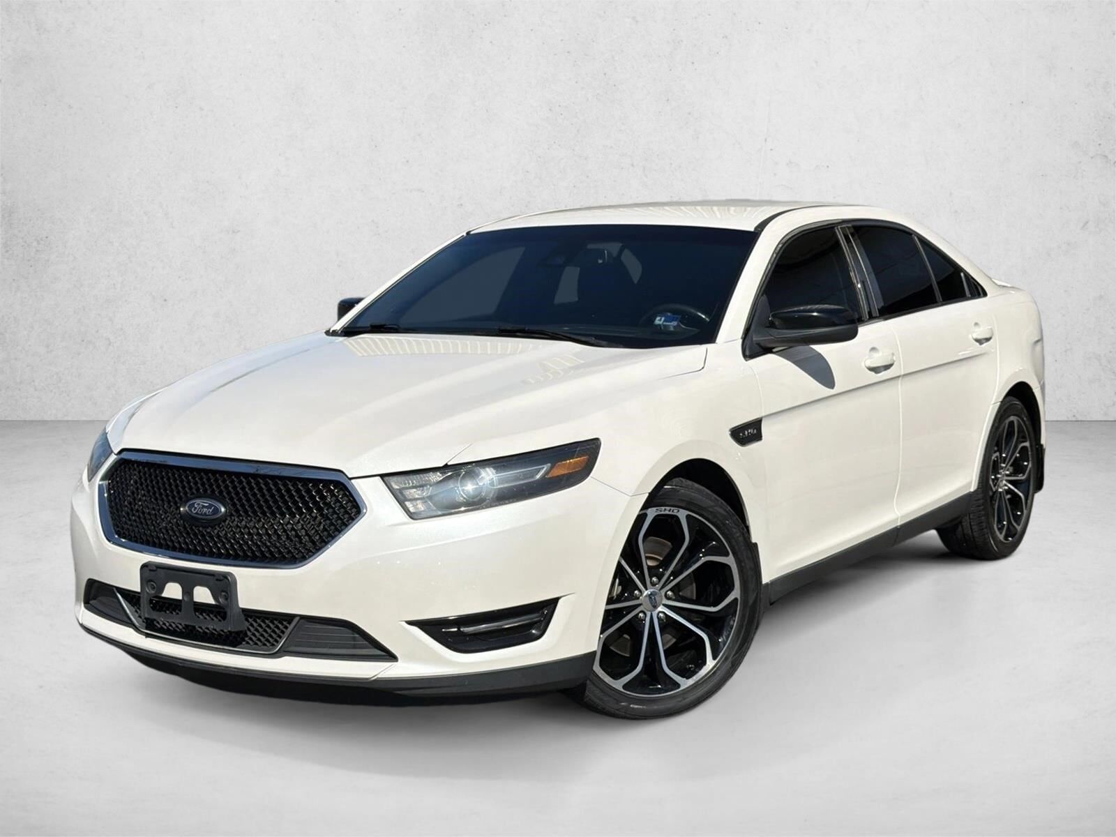 2018 FORD Taurus