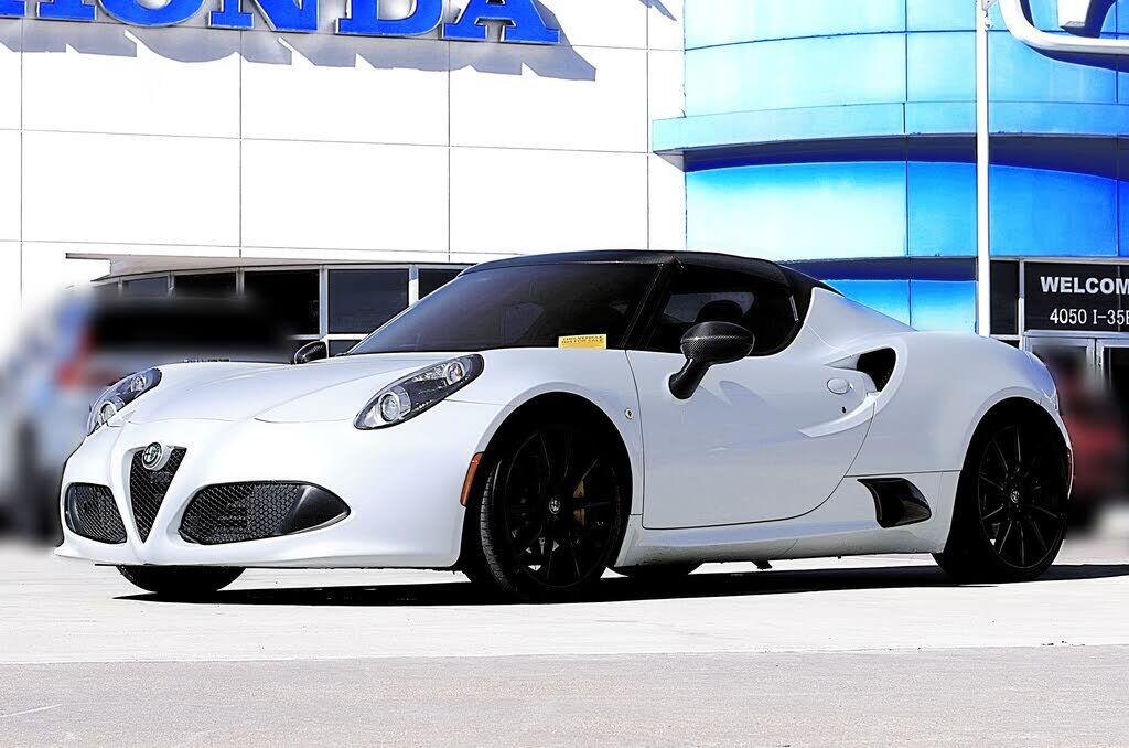 2015 ALFA ROMEO 4C