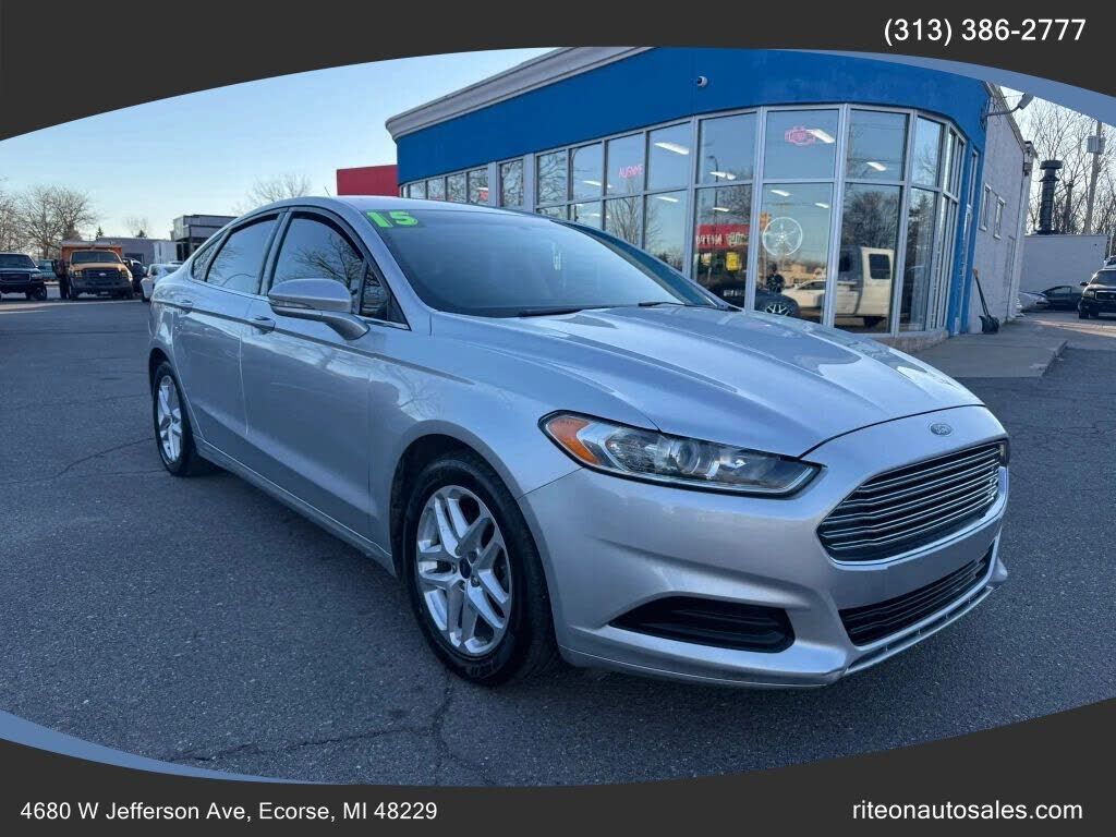 2015 FORD Fusion