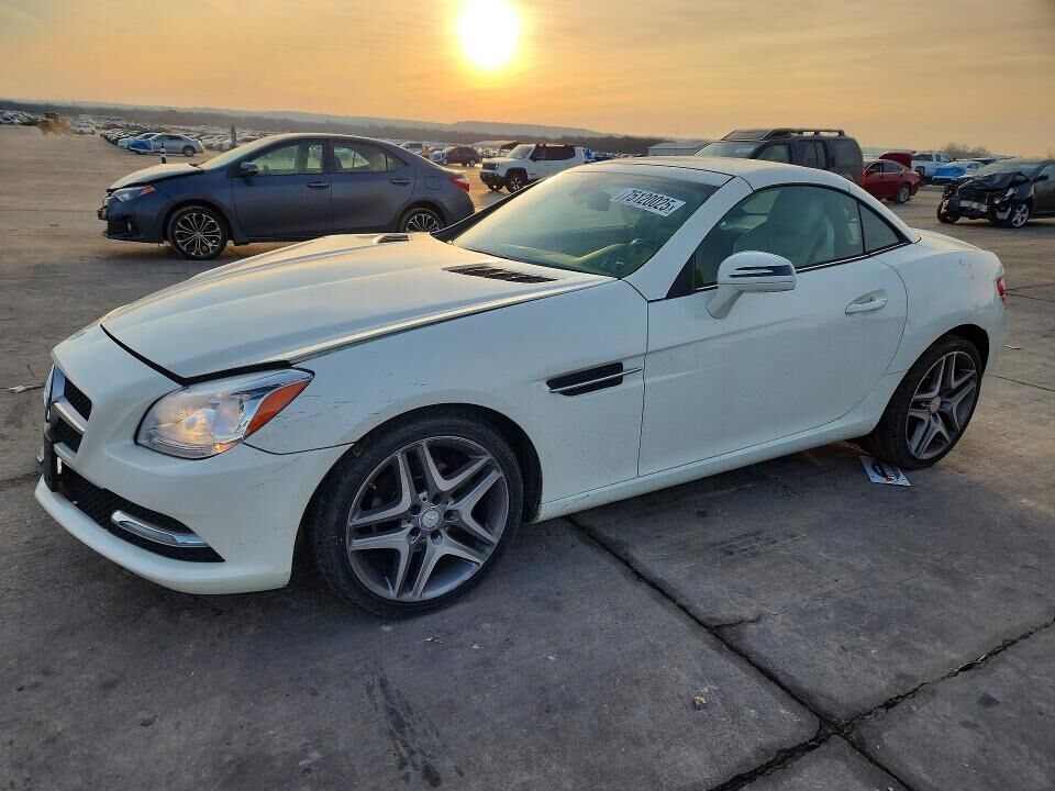 2013 MERCEDES-BENZ SLK-Class