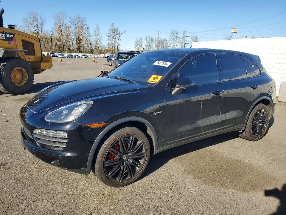 2012 PORSCHE Cayenne