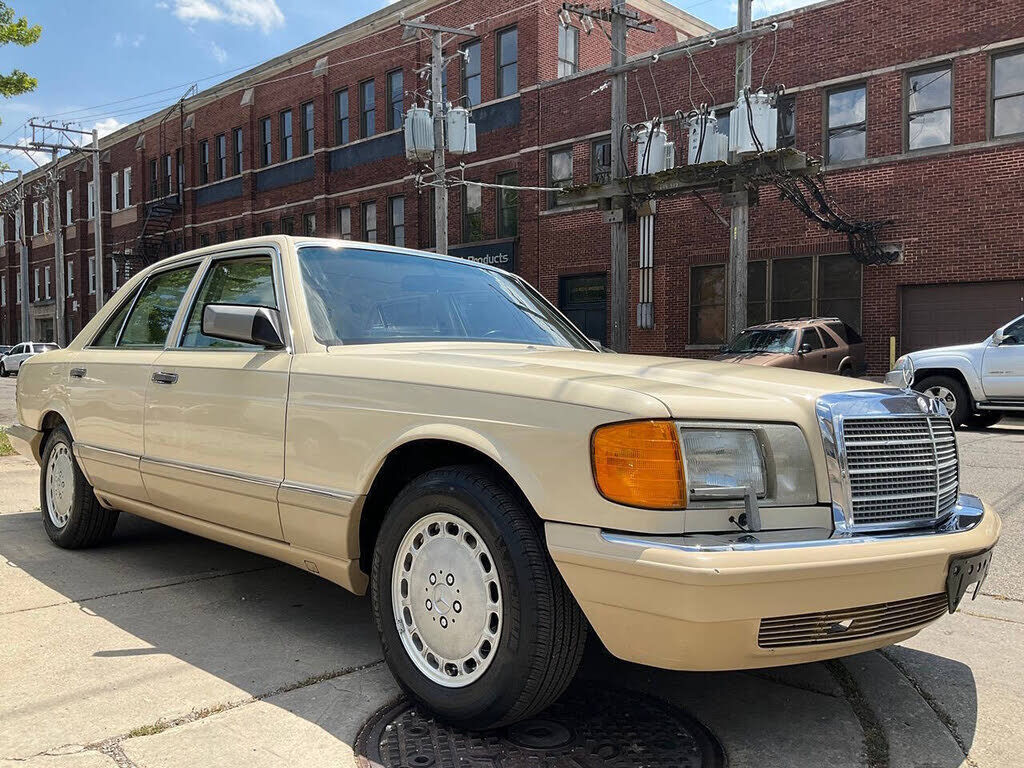1991 MERCEDES-BENZ 300
