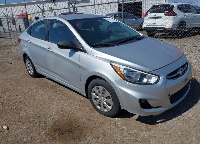 2016 HYUNDAI Accent