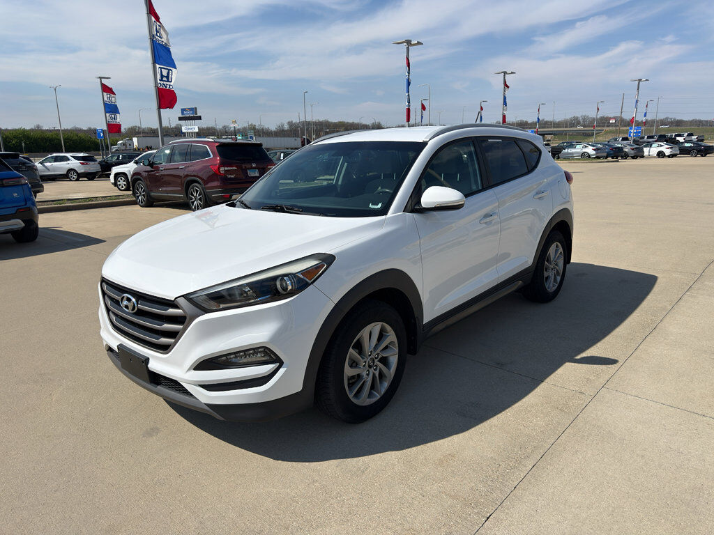 2016 HYUNDAI Tucson