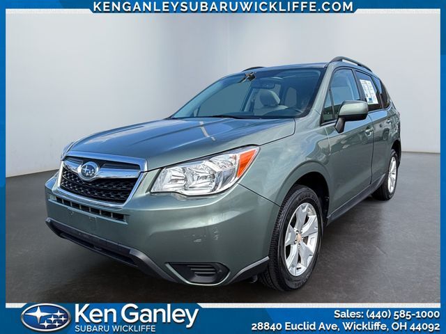 2016 SUBARU Forester