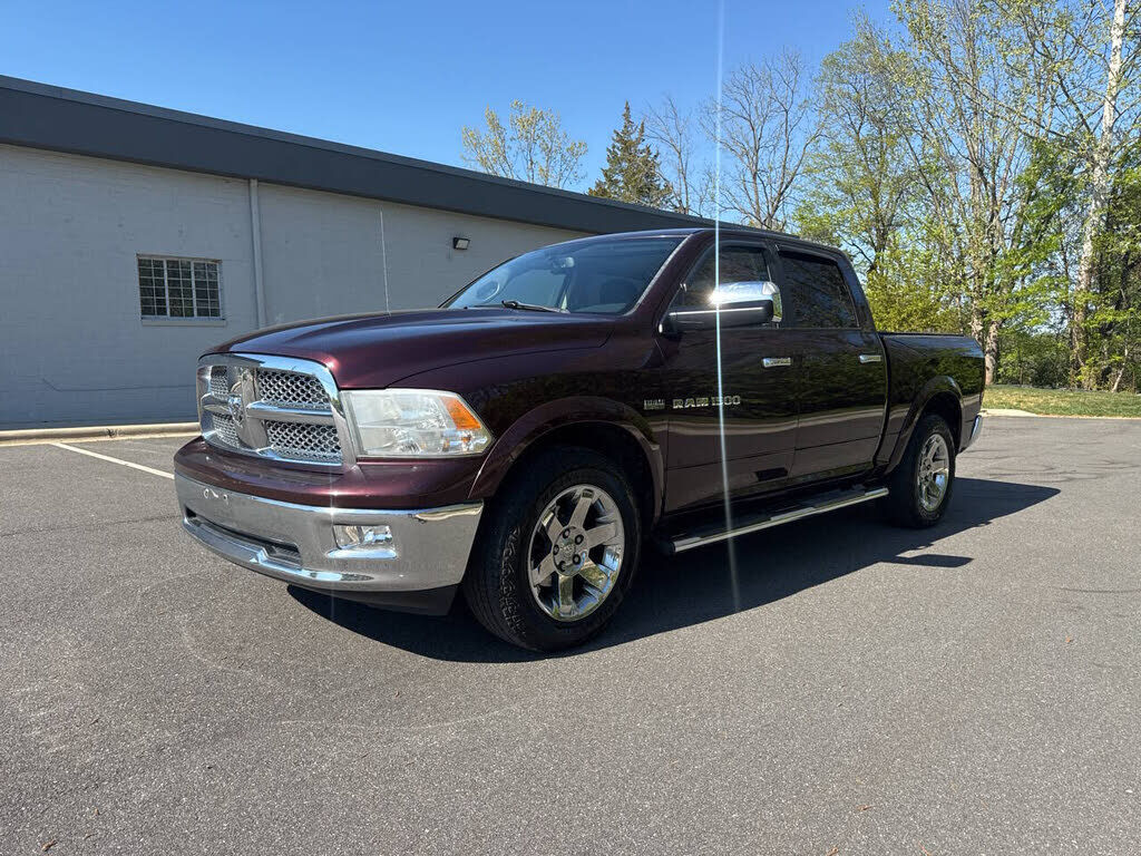 2012 DODGE Ram