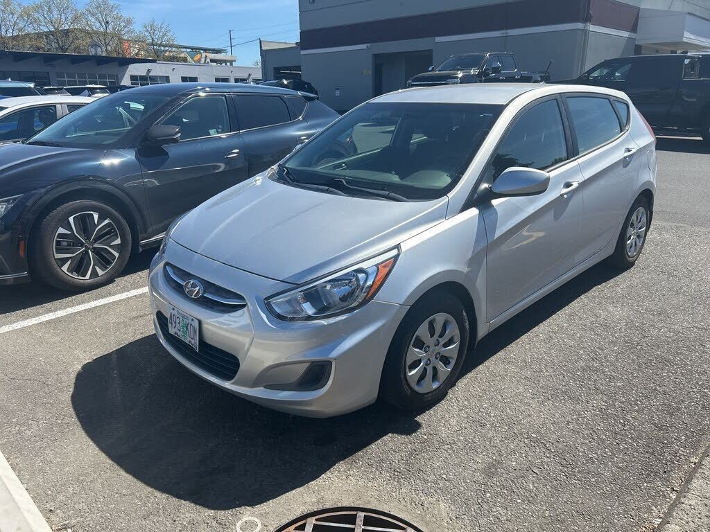 2017 HYUNDAI Accent