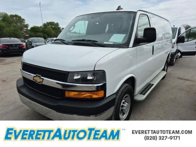 2024 CHEVROLET Express