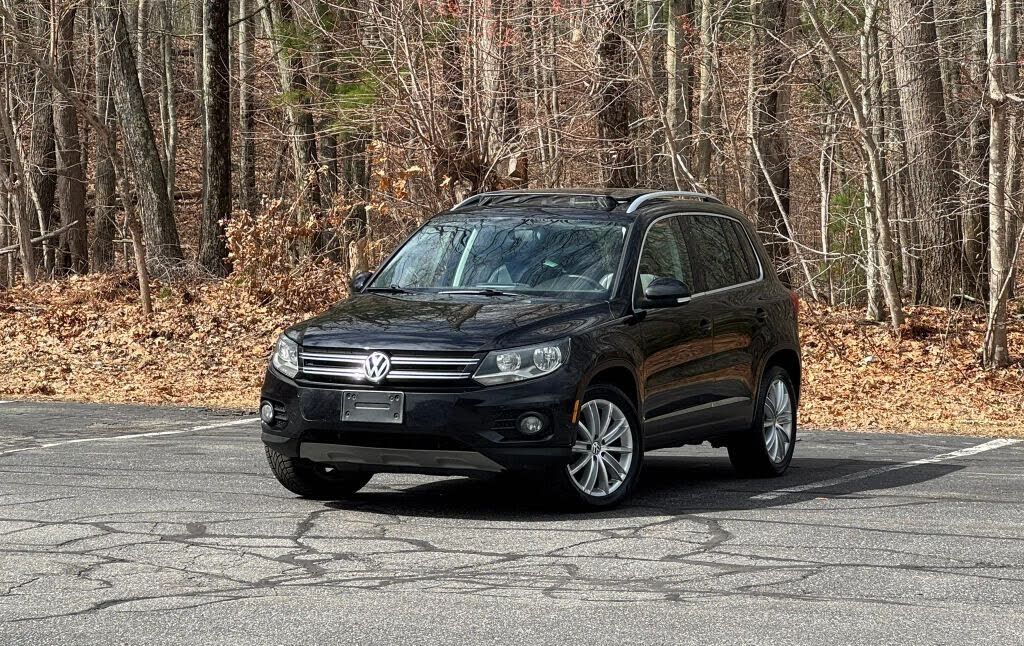 2013 VOLKSWAGEN Tiguan