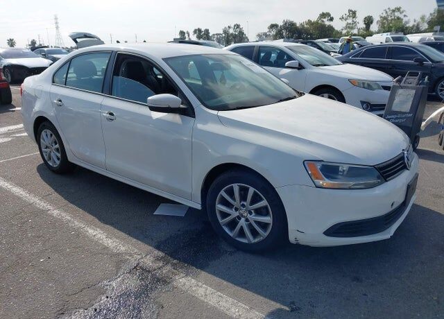 2012 VOLKSWAGEN Jetta