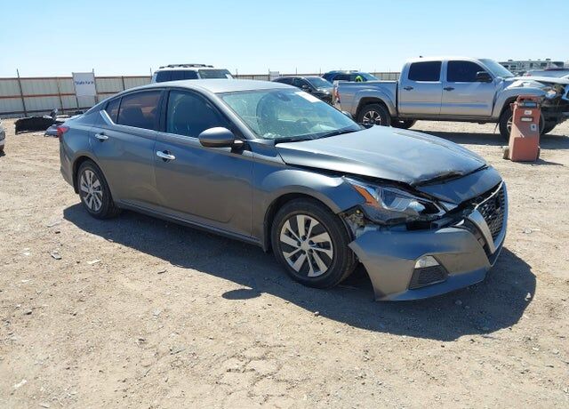 2021 NISSAN Altima