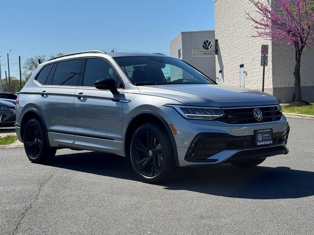 2024 VOLKSWAGEN Tiguan 4Motion