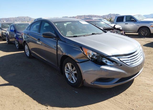 2012 HYUNDAI Sonata