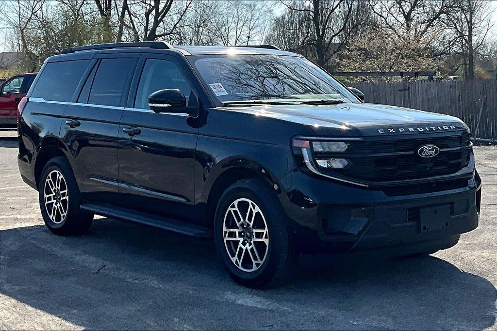 2025 FORD Expedition