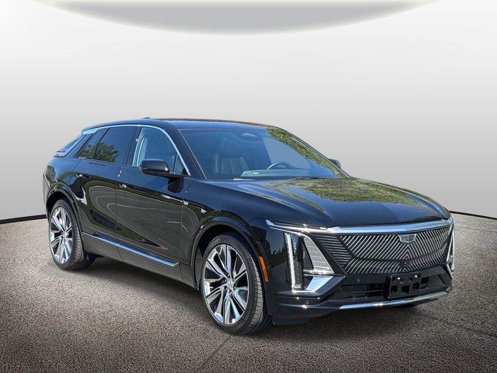 2024 CADILLAC Lyriq