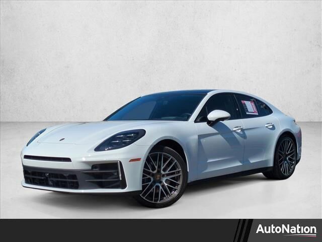 2024 PORSCHE Panamera