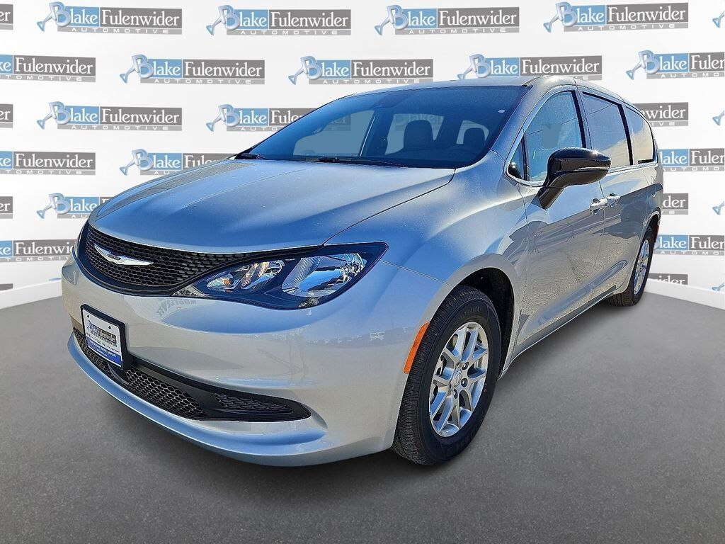 2026 CHRYSLER Voyager