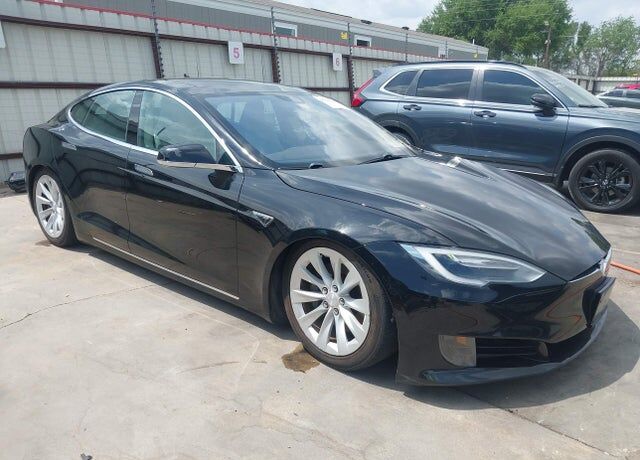 2016 TESLA Model S