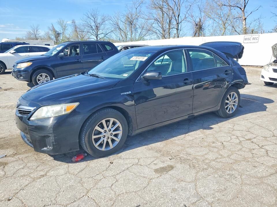 2010 TOYOTA Camry
