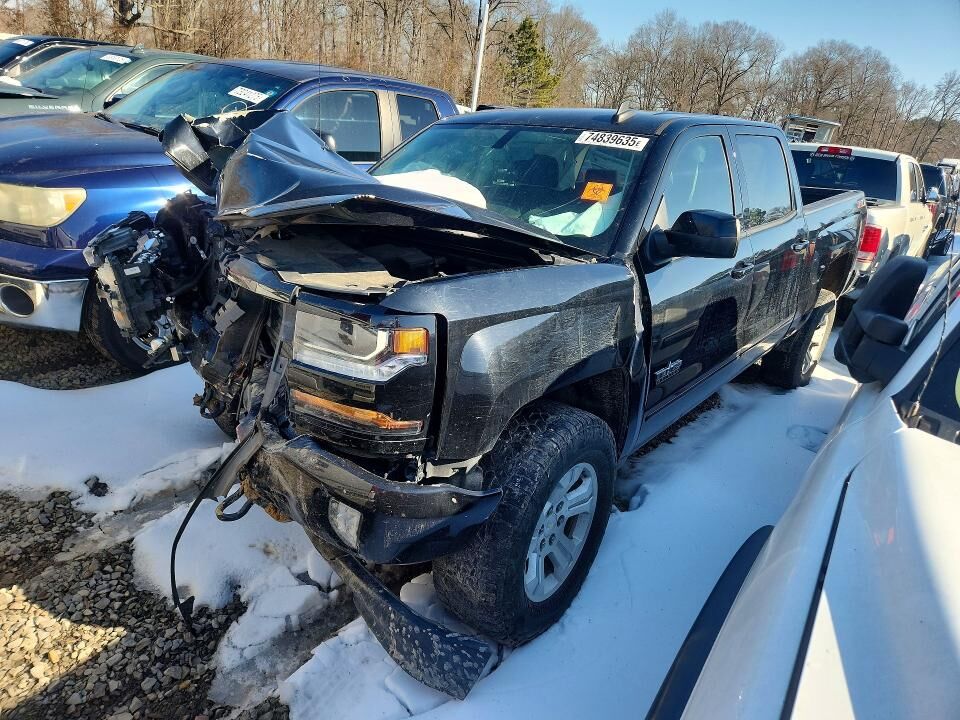 2018 CHEVROLET Silverado