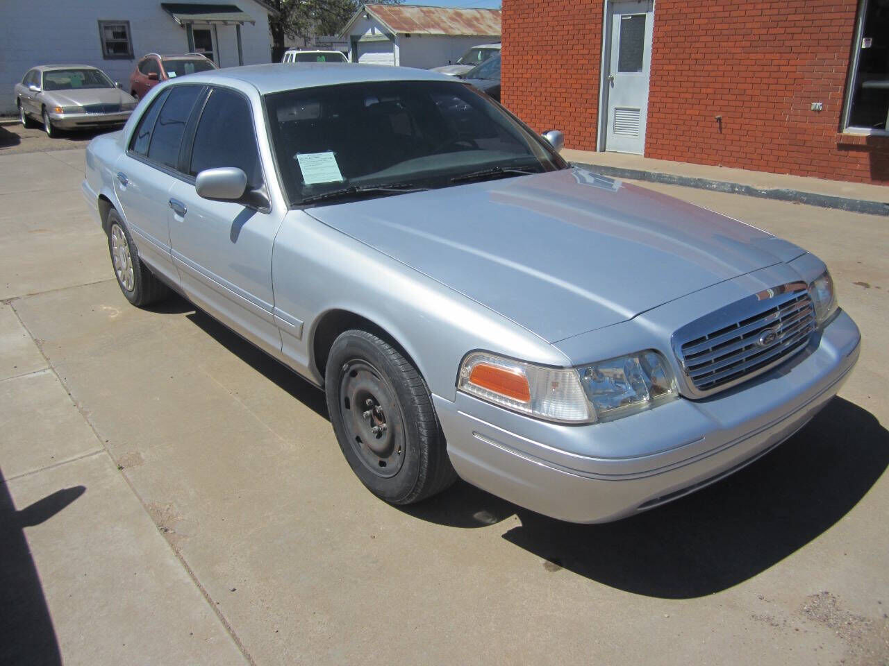 2003 FORD Crown Victoria