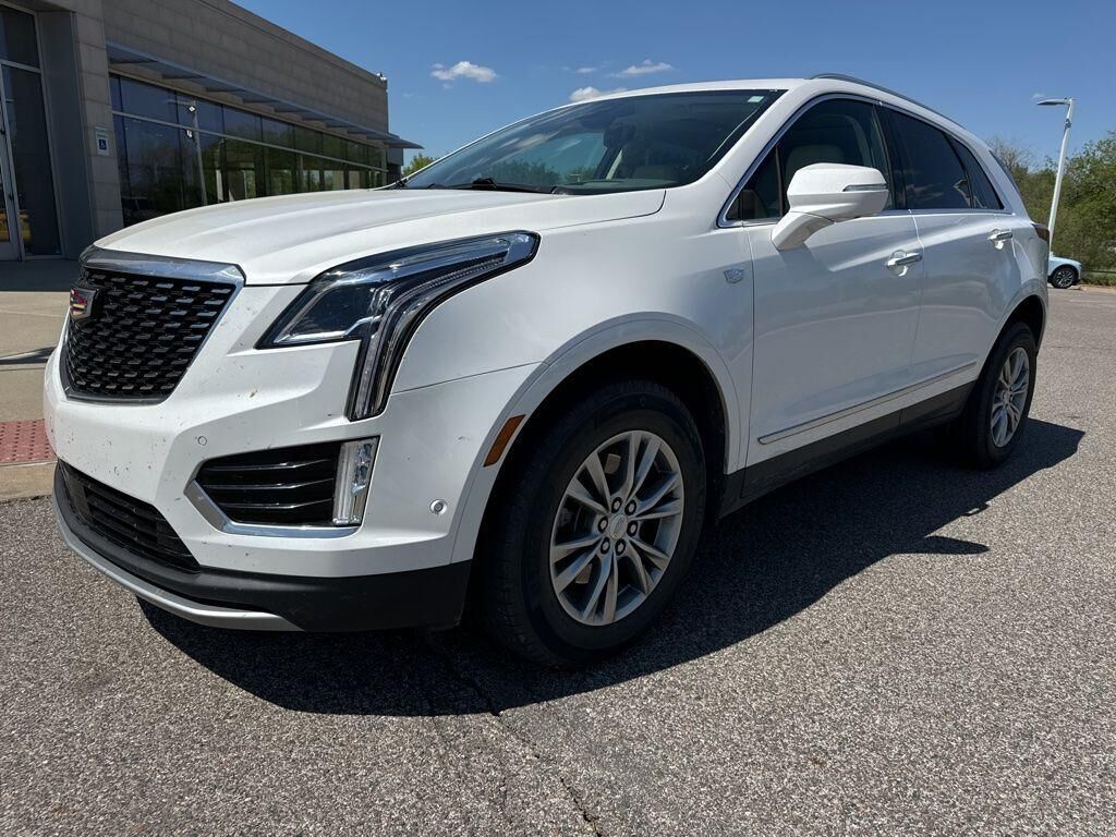 2022 CADILLAC XT5
