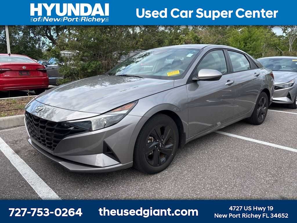 2023 HYUNDAI Elantra