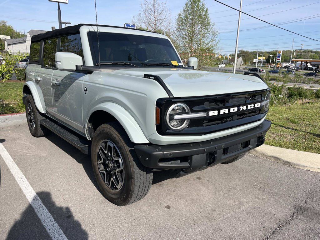 2022 FORD Bronco