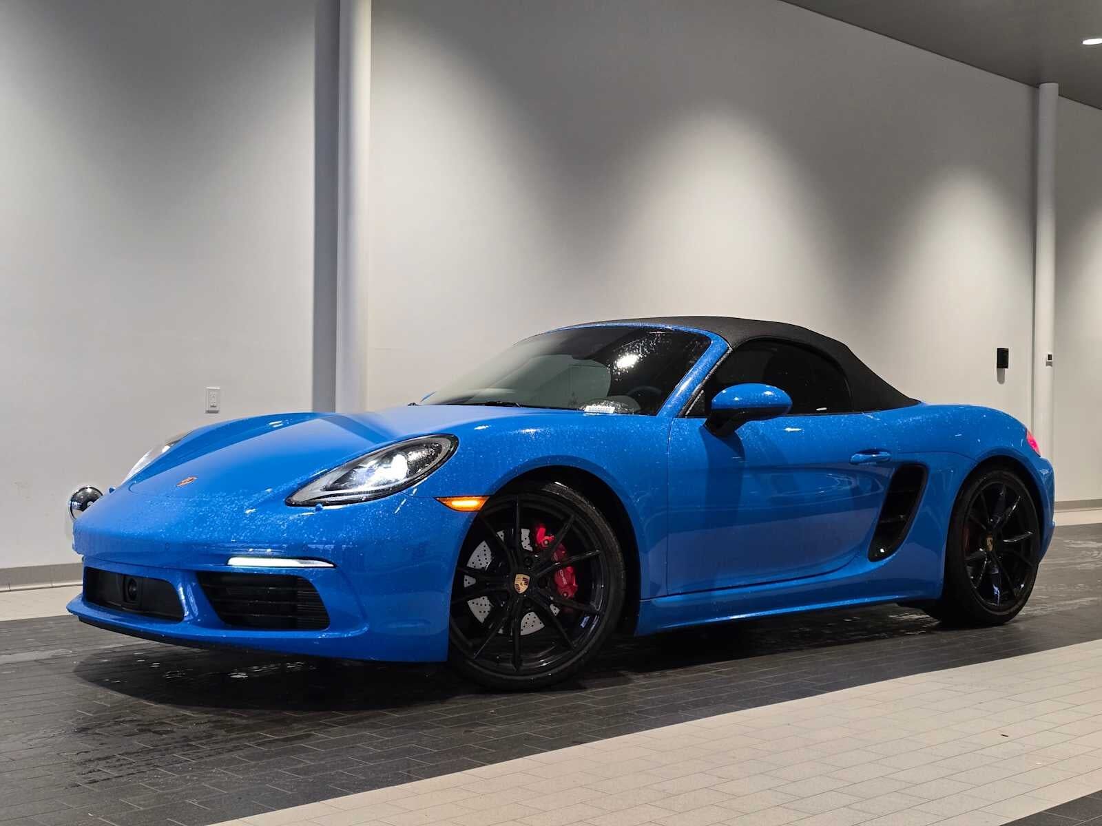 2024 PORSCHE 718