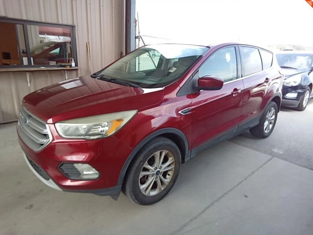 2017 FORD Escape