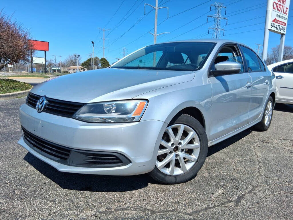 2011 VOLKSWAGEN Jetta