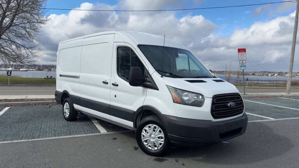 2018 FORD Transit