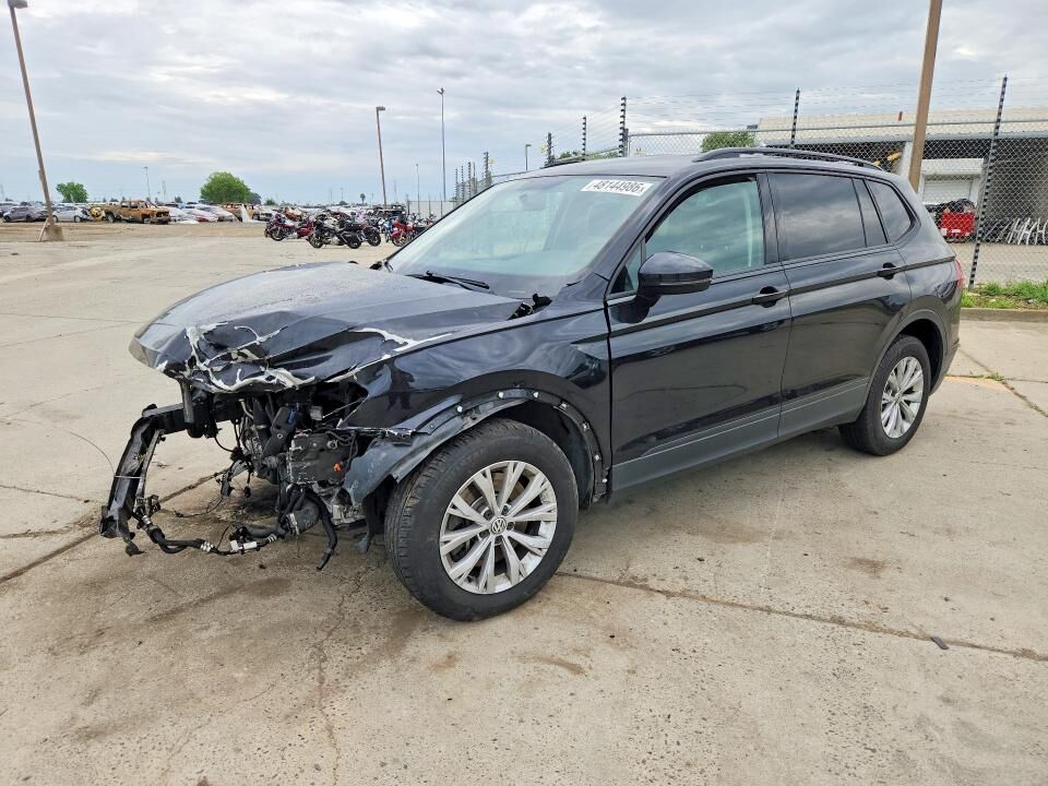 2018 VOLKSWAGEN Tiguan