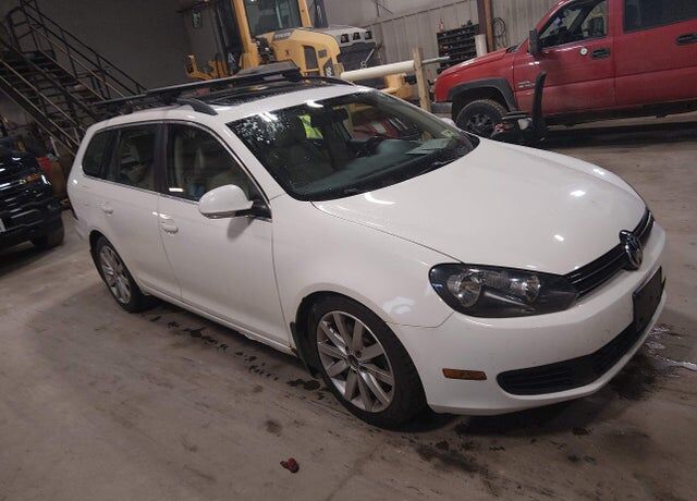 2013 VOLKSWAGEN Jetta SportWagen