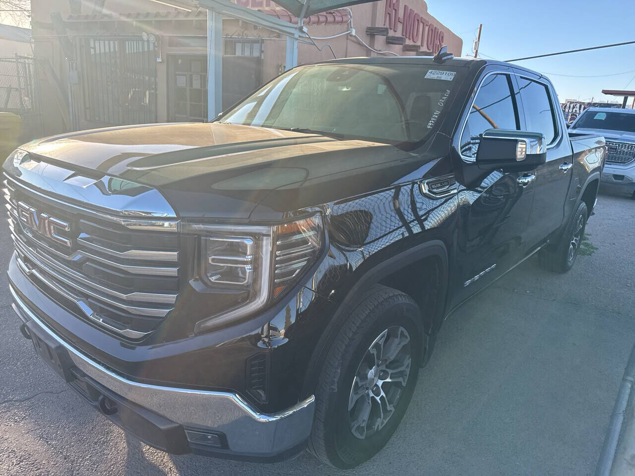 2024 GMC Sierra