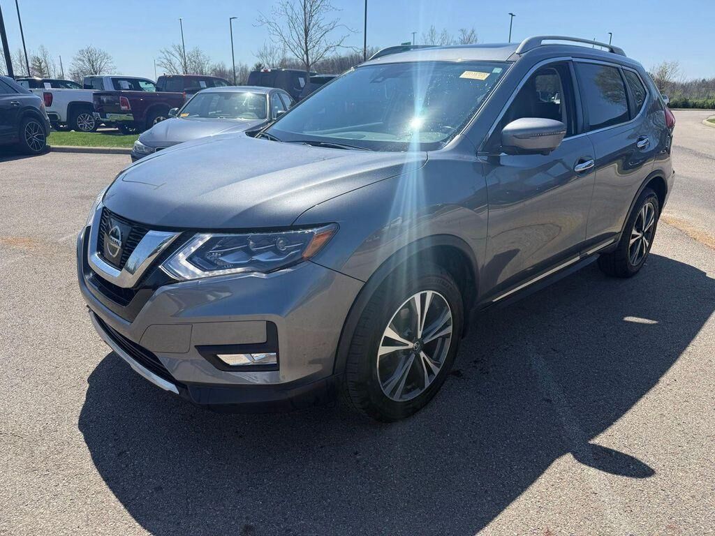 2017 NISSAN Rogue