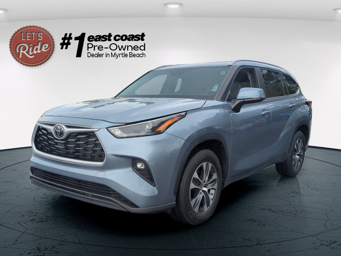 2023 TOYOTA Highlander