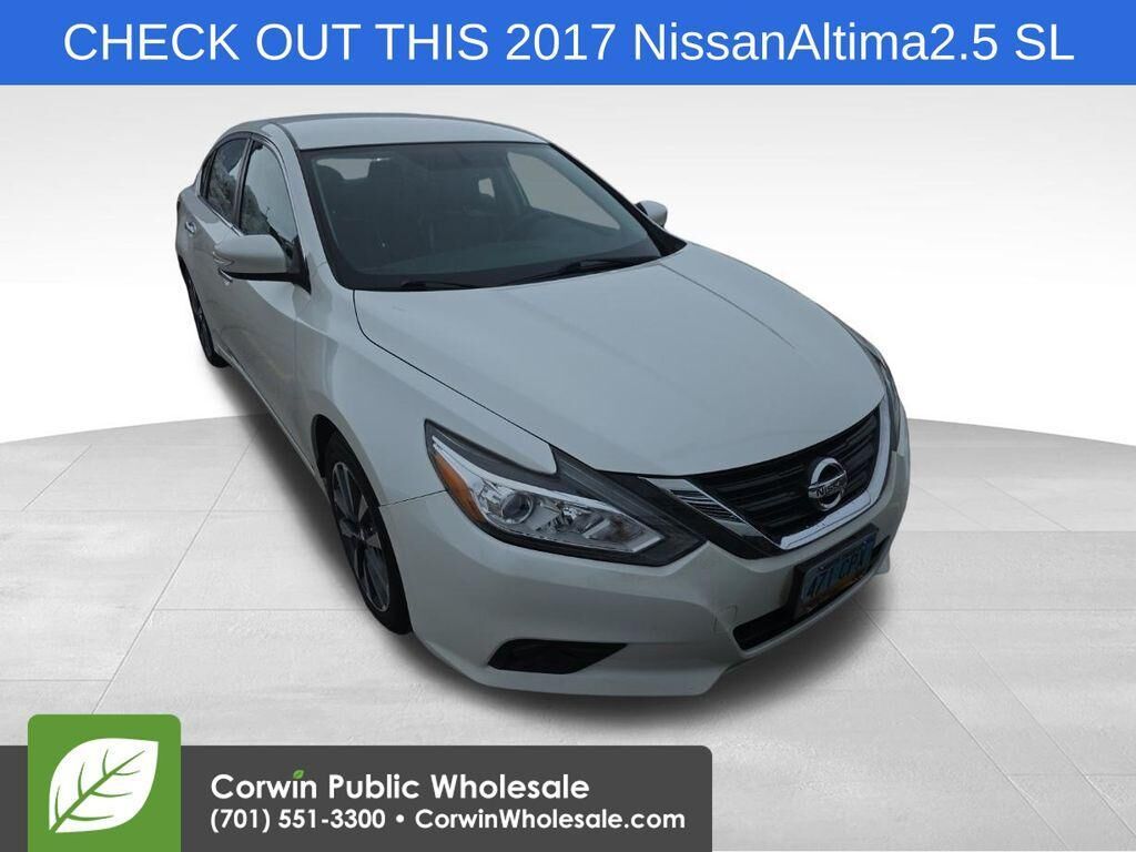 2017 NISSAN Altima