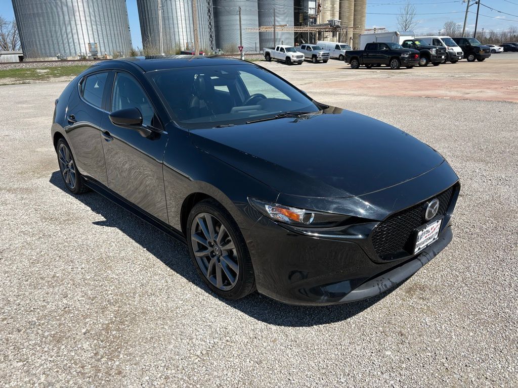 2023 MAZDA Mazda3