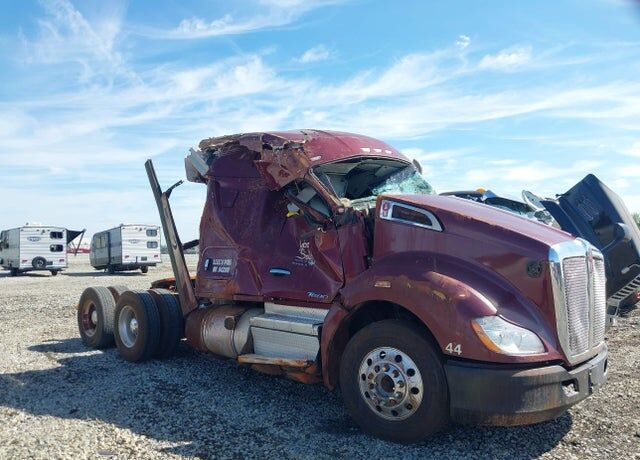 2021 KENWORTH T680