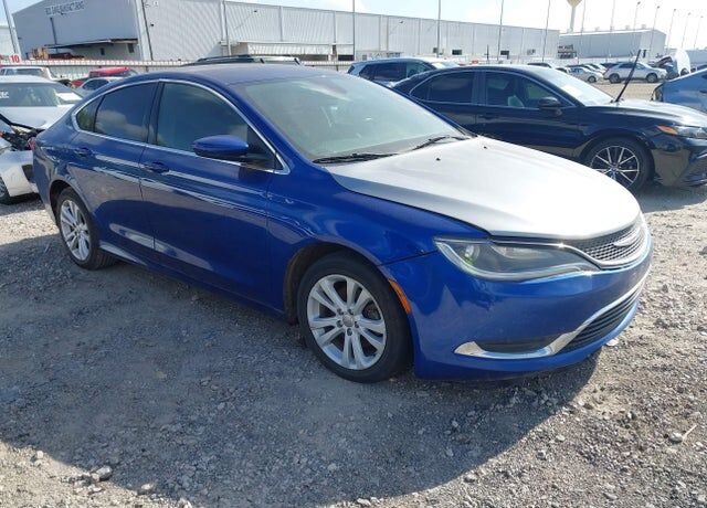 2015 CHRYSLER 200