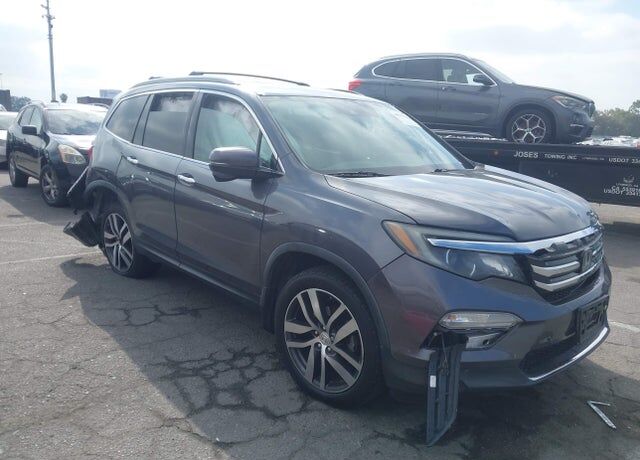 2016 HONDA Pilot
