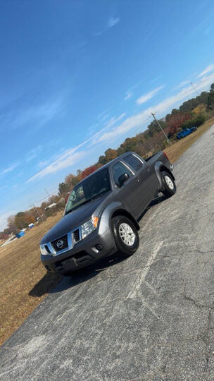 2021 NISSAN Frontier
