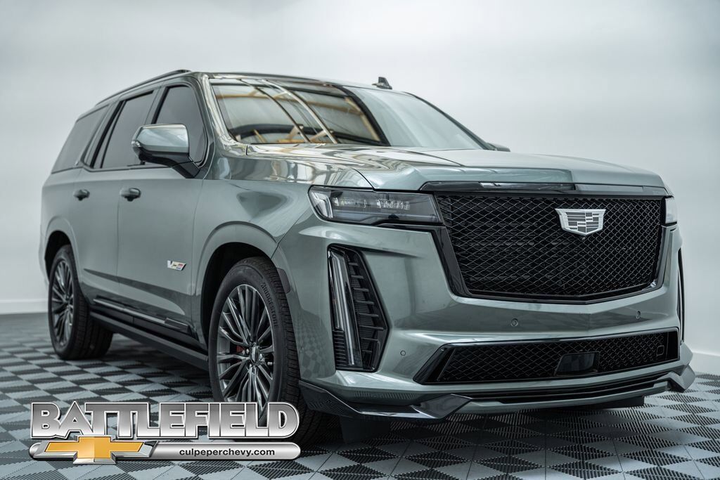 2024 CADILLAC Escalade
