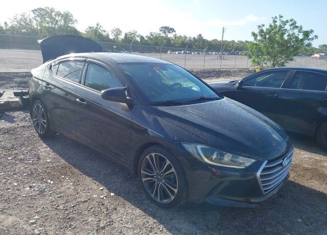 2017 HYUNDAI Elantra
