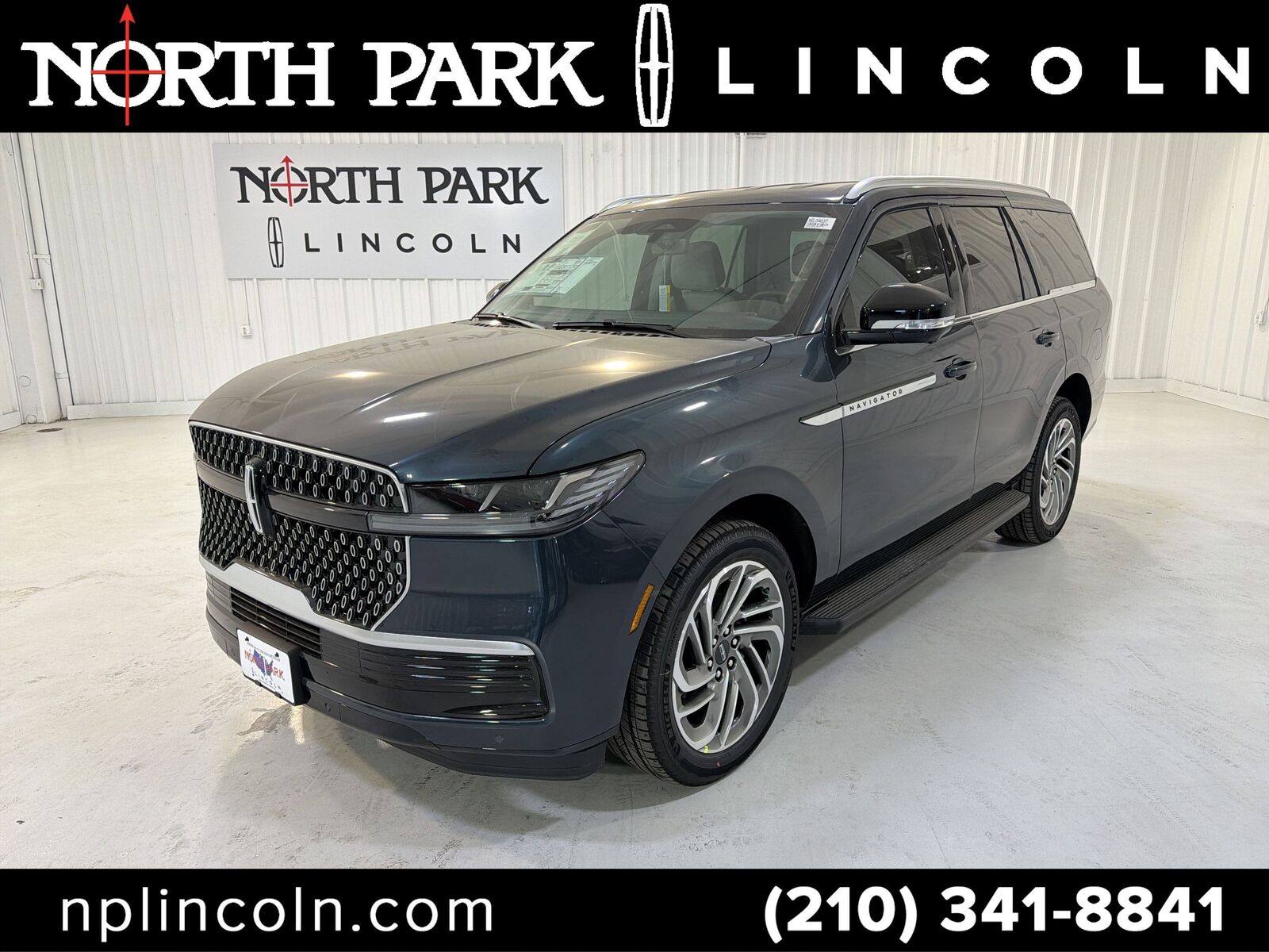 2026 LINCOLN Navigator