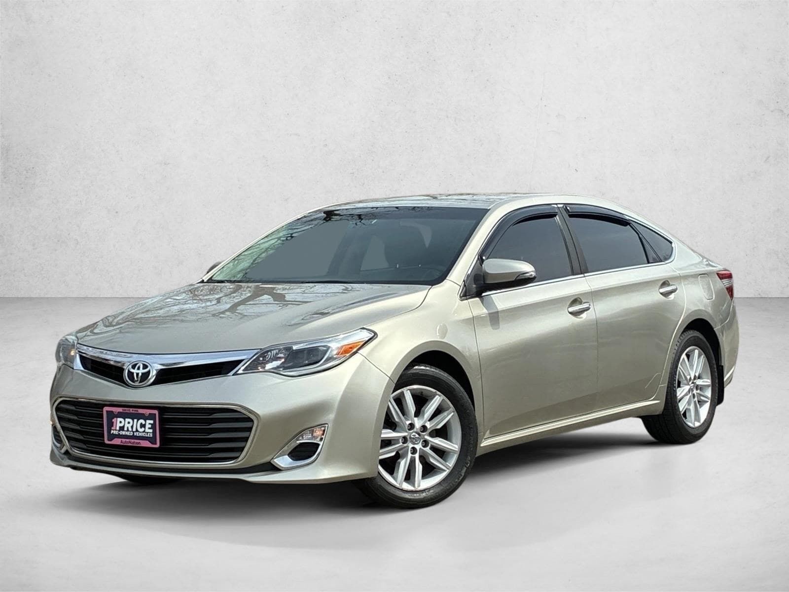 2015 TOYOTA Avalon